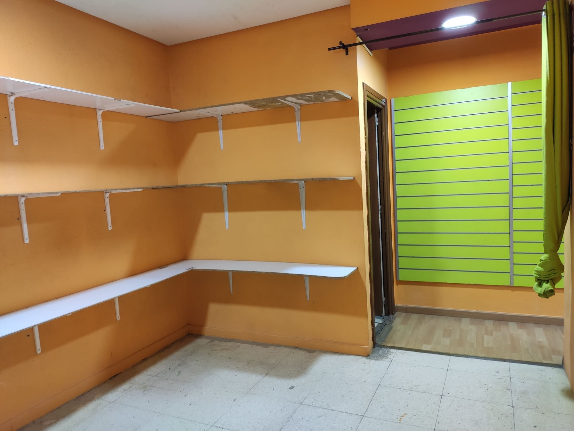 Local en avenida de la Constitución, Mazarrón: fotografía 10